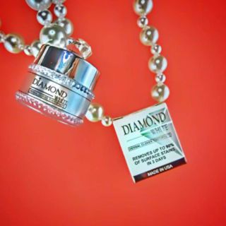 Trắng răng 5-7 ngày với Diamond White