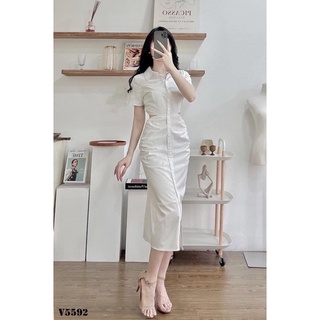 Đầm cổ đức khoét eo