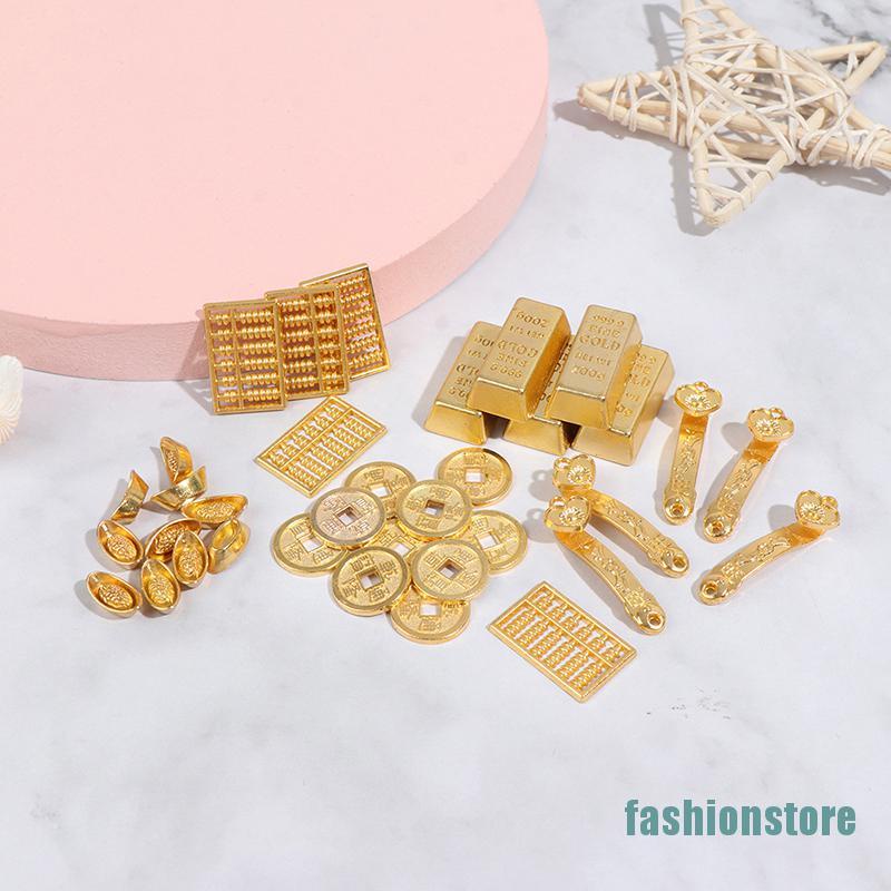 Mô hình đồng tiền mini màu vàng đồng tỉ lệ 1:12 dành cho trang trí nhà búp bê tiểu cảnh