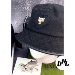 1 CẶP 2 NÓN MŨ LƯỠI TRAI SNAPBACK GUCCI LOGO SÓI + BÓNG SÓI DA DV CỰC CHẤT