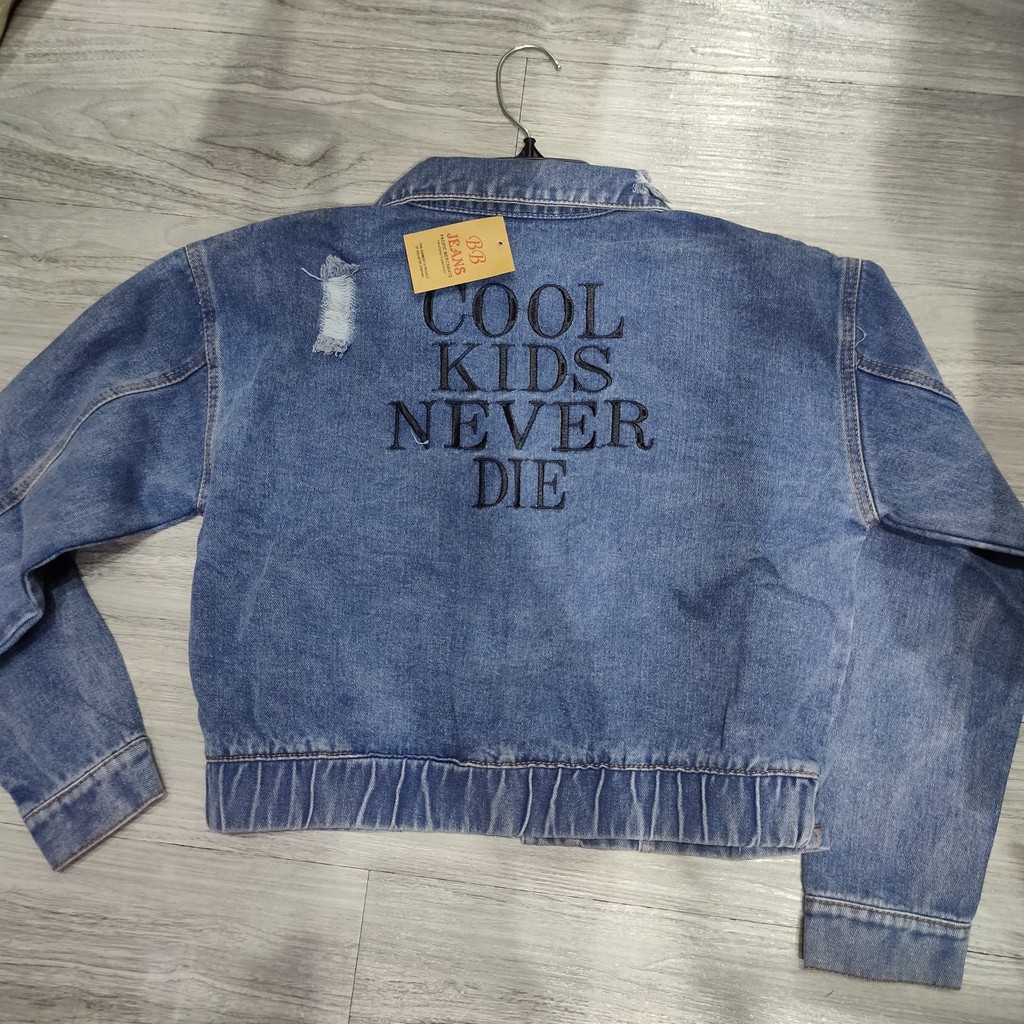 Áo khoác jean nữ bo lưng hàng đẹp mới về | BigBuy360 - bigbuy360.vn