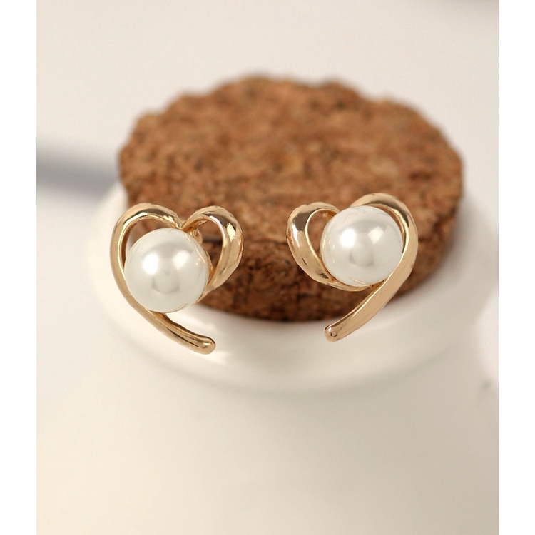 Khuyên tai hình trái tim đính ngọc trai nhân tạo phong cách Hàn Quốc cho nữ