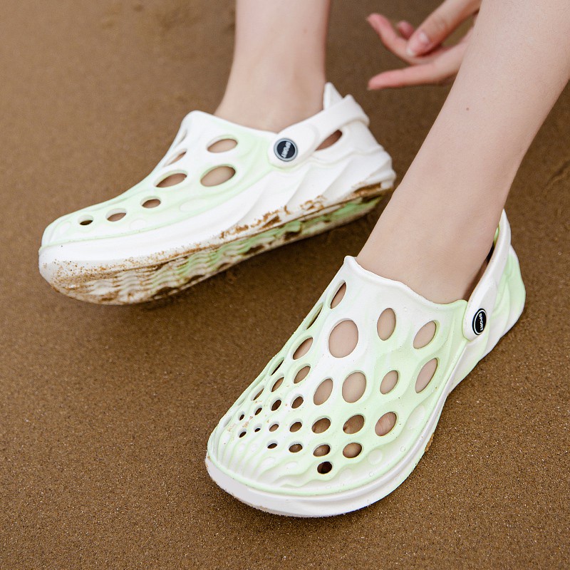 Xăng đan Đi Biển Đục Lỗ Chống Trượt Cỡ Lớn 36~45