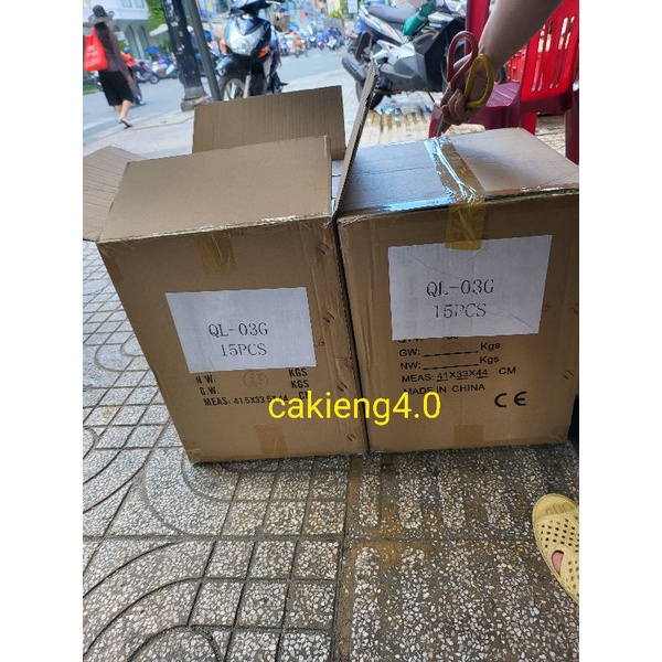 Máy vệ sinh hồ cá  điện hoặc pin Quan Long QL-03G