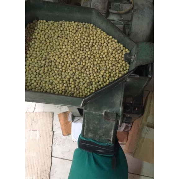 1kg bột đậu tương xay mịn dùng làm thức ăn chăn nuôi, làm phân bón chăm sóc hoa cây cảnh