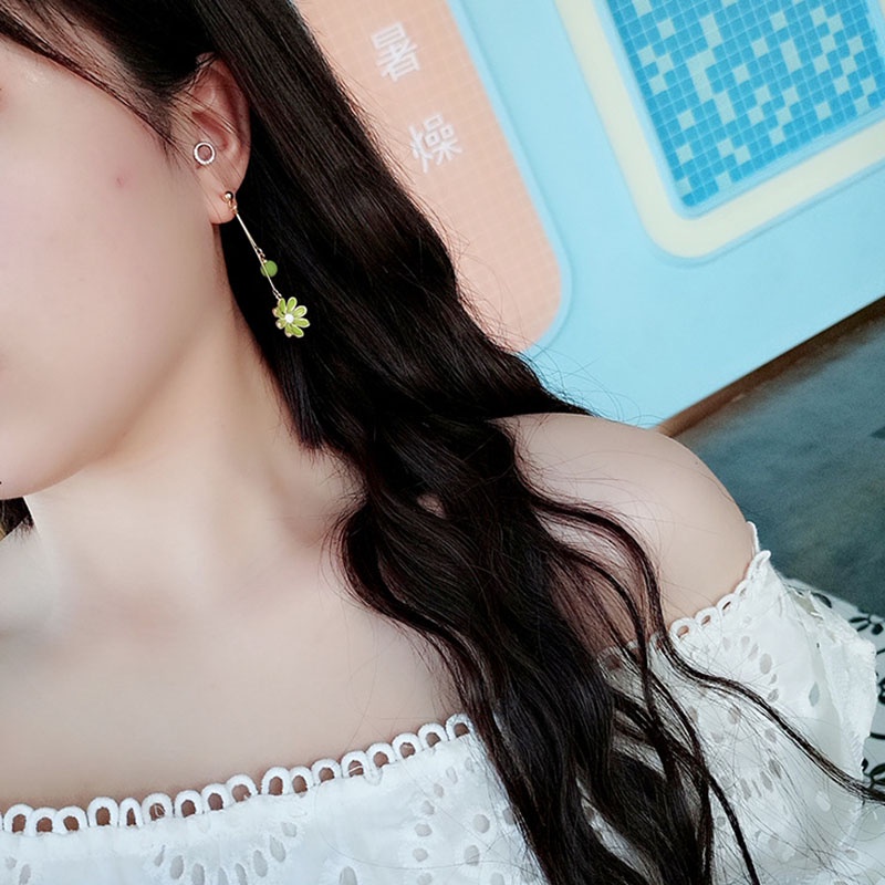 Khuyên Tai Hình Hoa Cúc/Quả Bơ Xanh Kiểu Hàn Quốc Xinh Xắn