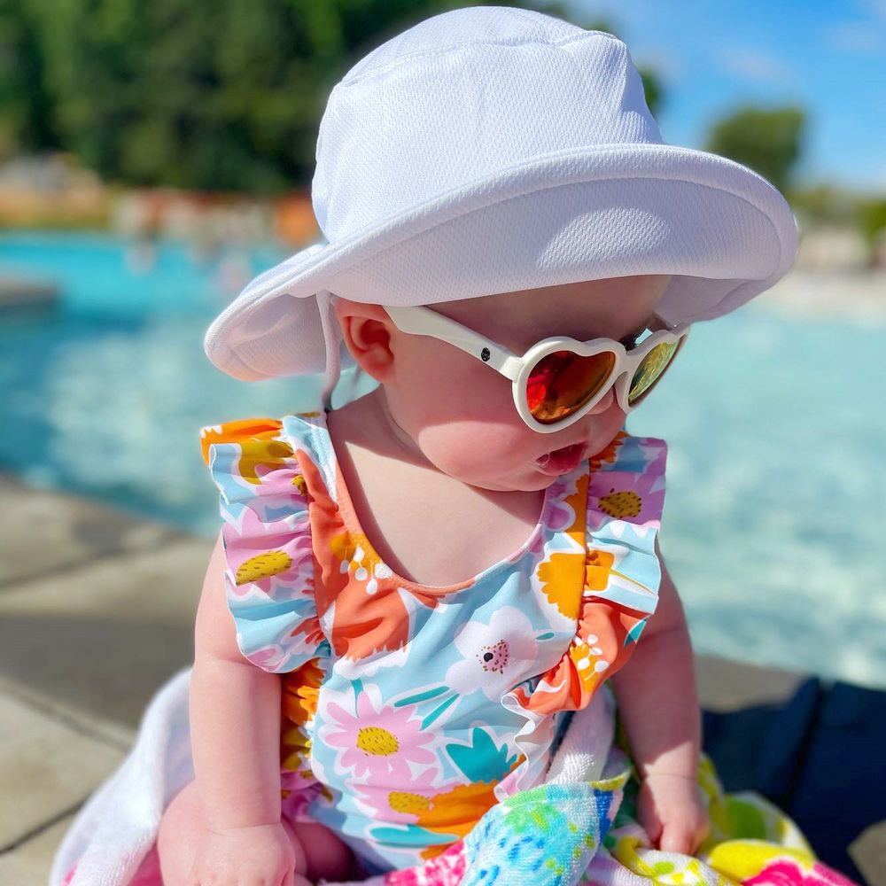 Kính chống tia cực tím có tròng kính phân cực cho bé Babiators – The Sweetheart, tráng gương hồng, 0-2 tuổi