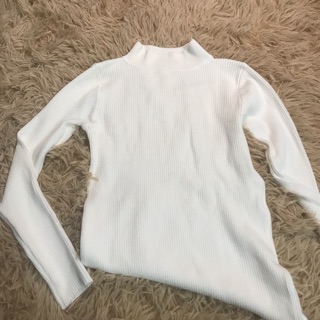 Áo len tăm cổ 3 phân