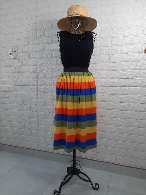 Chân váy 7 sắc cầu vồng