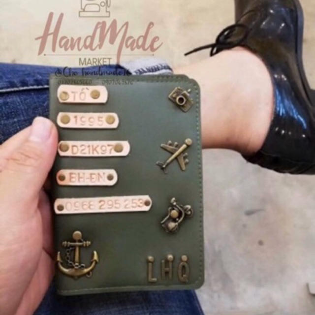 Vỏ hộ chiếu nhiều tag tên - pasport cover khắc nhiều bảng tên
