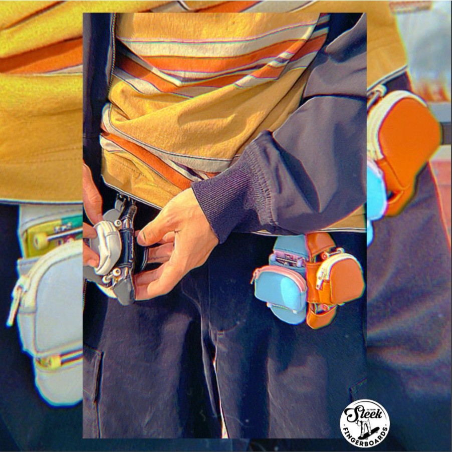 Móc Khóa Treo Ván Trượt Ngón Tay - Sleek Fingerboard Bags - Keychain - Balo Móc Khóa Kèm Quà Tặng