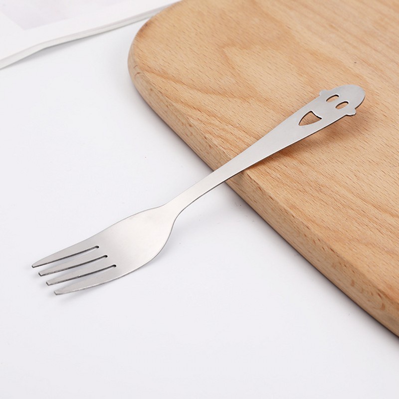 Muỗng nĩa inox hình trái tim sáng tạo