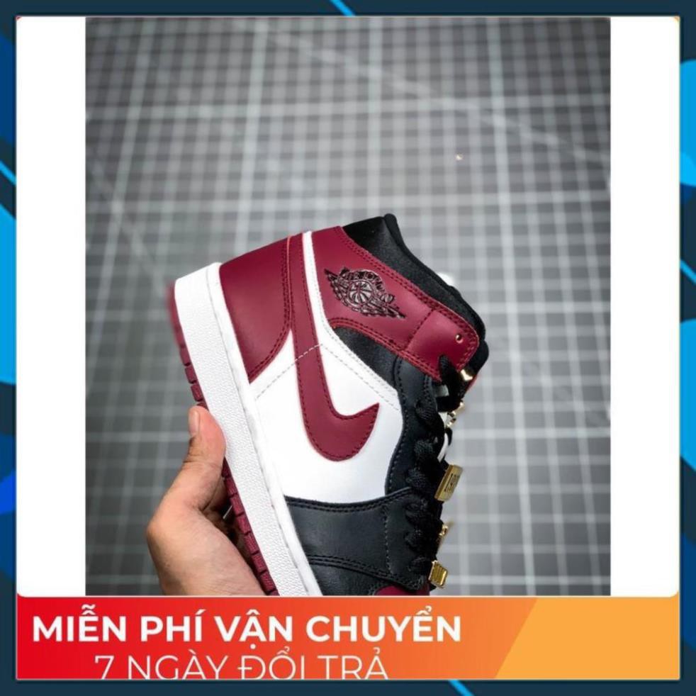 Tết NEW- Chất - 🏀 【KAMA】Air Jordan 1 Mid Giày chạy bộ giày bóng rổ thể thao thông thường . RẺ VÔ ĐỊCH XCv : ) ᴬ