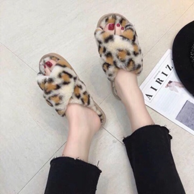 Dép lông quai chéo hình hổ báo mới