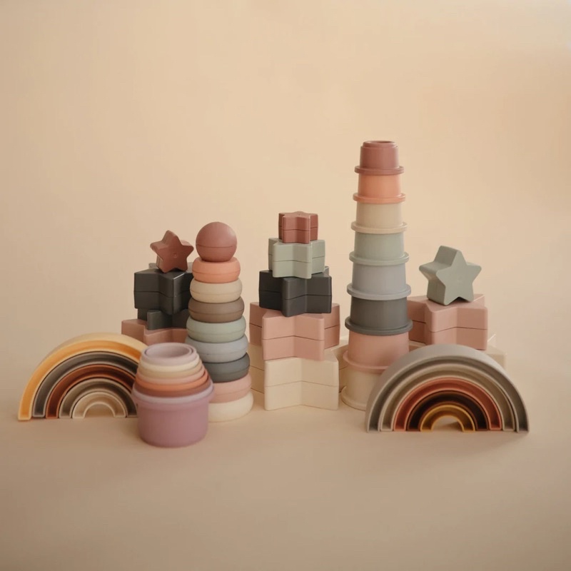 Tháp đồ chơi xếp vòng Mushie Stacking Rings