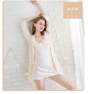 đầm ngủ phi lụa kèm áo choàng