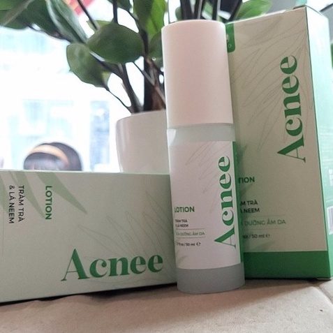 Lotion Tràm Trà - Lá Neem Laco Acnee tinh chất chấm mụn giảm da mụn