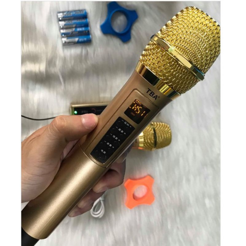 Bộ 2 mic không dây BOSS chỉnh ECHO/BASS/TREBLE TRÊN MIRO 2021
