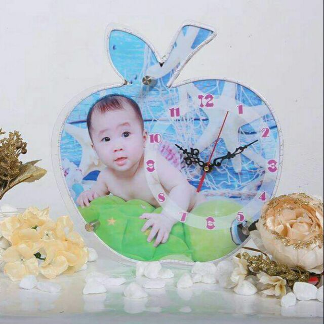 ĐẸP- ĐỘC - LẠ: Khung đồng hồ ảnh bé hình quả táo