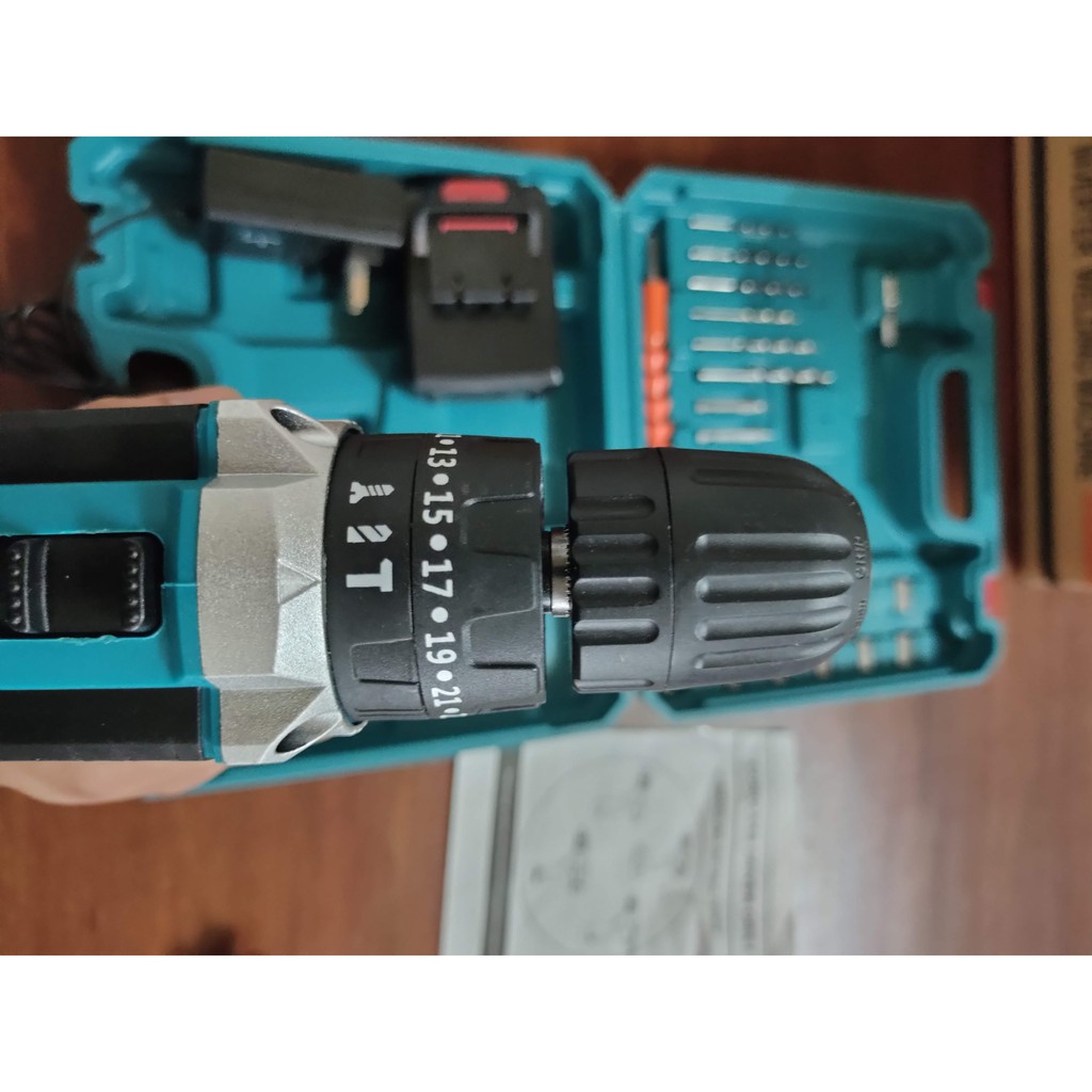 [GIÁ SẬP SÀN] Máy Khoan Pin MAKITA Loại Pin 26V + 2 Pin Tặng Kèm Bộ Phụ Kiện 24 Chi Tiết