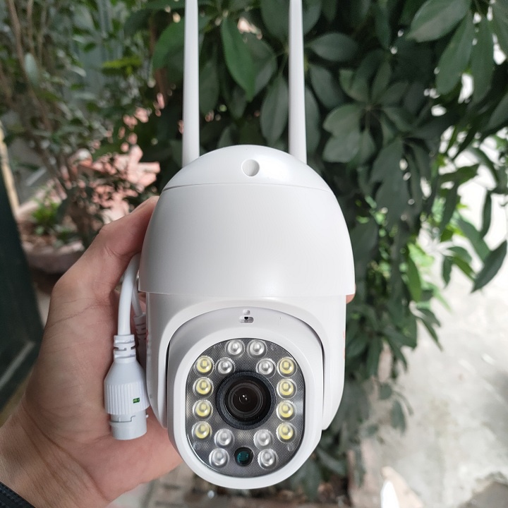 Camera yoosee ngoài trời Ptz 8 đèn 3.0Mpx quay quét 360 độ, đàm thoại 2 chiều, chịu nắng mưa, có màu ban đêm