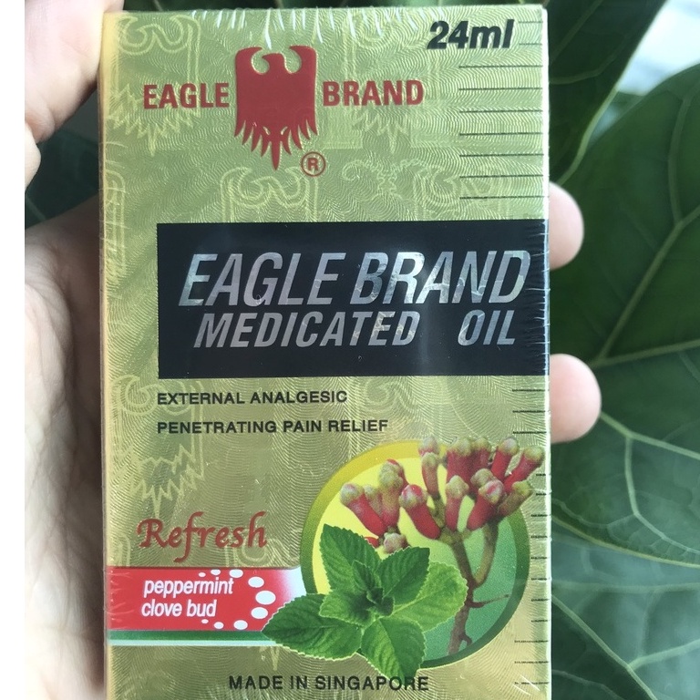 Dầu Con Ó vàng Eagle Brand Medicated Oil 24ml - dầu con ó đinh hương