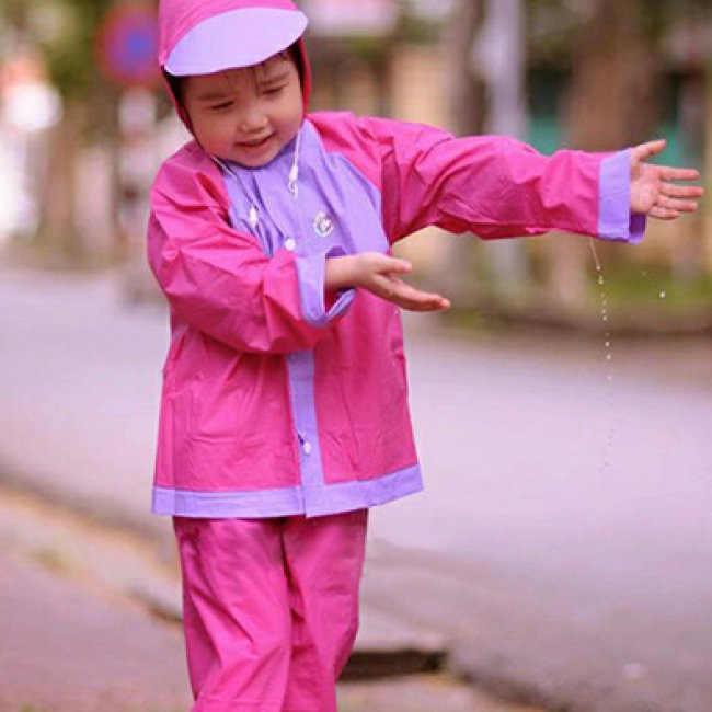 Bộ quần áo mưa trẻ em