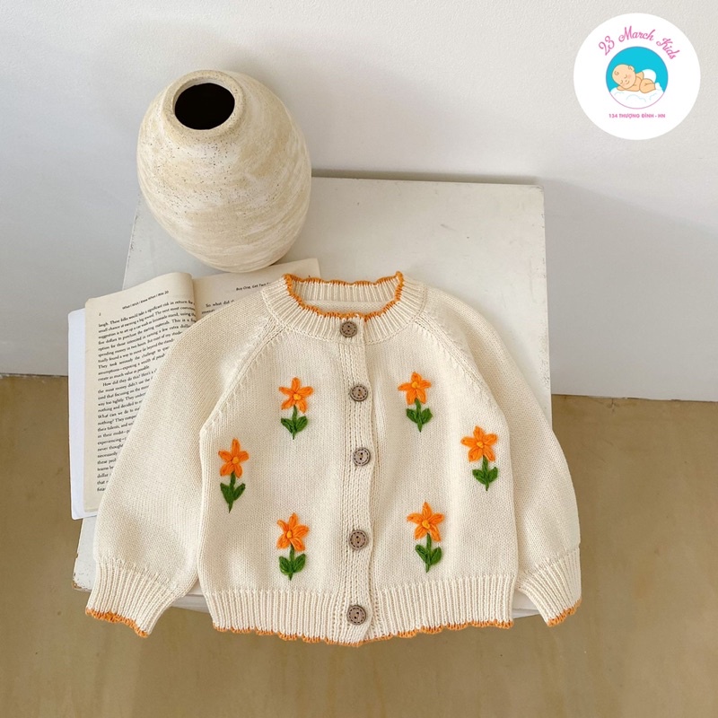 Áo khoác cardigan len hoạ tiết hoa style Hàn cho bé gái