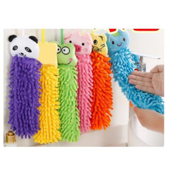 Khăn lau tay san hô hình thú thân sâu lông ( tặng 1 móc trong suốt ) GD001