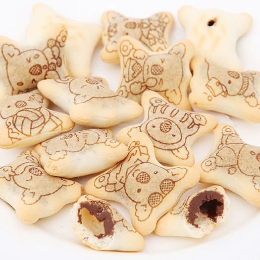 Bánh gấu nhân kem socola Lotte Koala's March hộp 37g