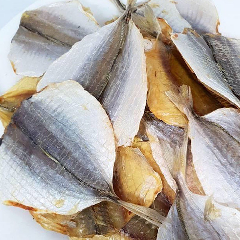 Cá Chỉ Vàng Loại 1 ( 01 con )