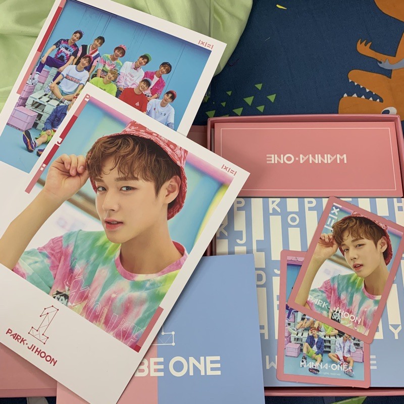 album Wanna One Jihoon hồng