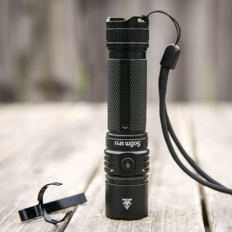 Đèn pin Sofirn SP35 SST40 2200lumen clip 2 chiều sạc thân USB-C strobe pin 21700