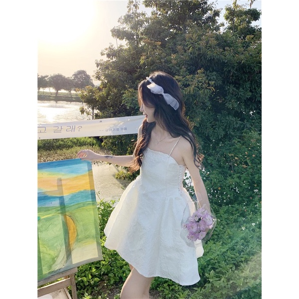 Đầm 2 dây dáng xoè. Váy 2 dây chất gấm tafta siêu sang chảnh cho các buổi tiệc phong cách nữ tính