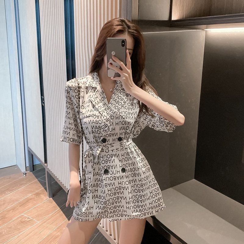 Áo khoác blazer tay ngắn in chữ thời trang mùa hè phong cách hàn quốc dành cho nữ | BigBuy360 - bigbuy360.vn
