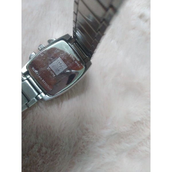 Đồng hồ nam hiệu enrico covery