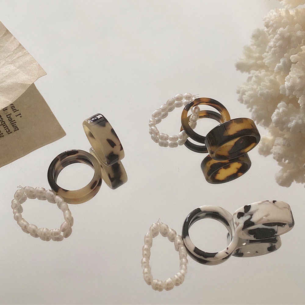 Bộ 3 Nhẫn Nhựa Resin Tròn Thời Trang Hàn Quốc 2021
