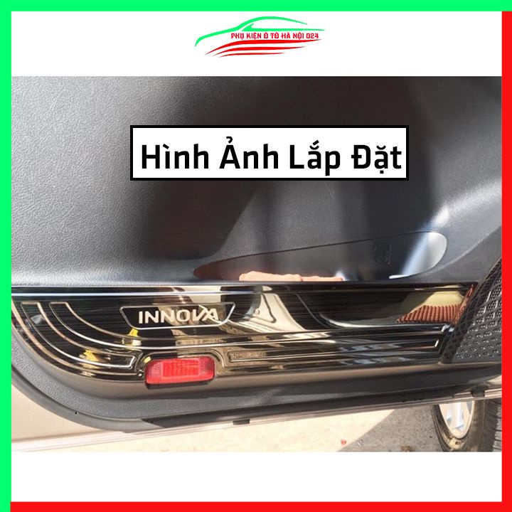 Bộ ốp tapli Innova 2017-2023 vân Titan chống xước va đập khi mở cửa và làm đẹp xe