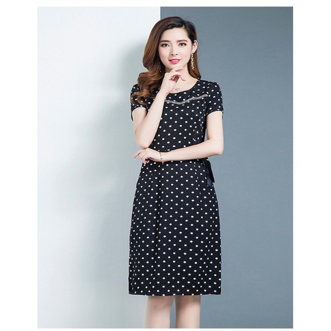Đầm công sở chấm bi phối ren ngực tinh tế - DCS229