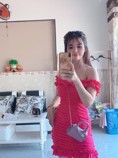Đầm body nhúm
