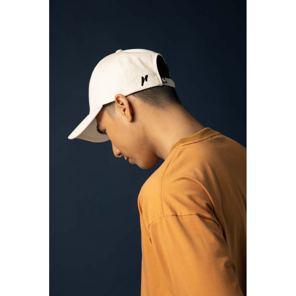 [Mã FAMALLT5 giảm 15% đơn 150K] Mũ Kết RECKLESS Signature Ballcap - Begie