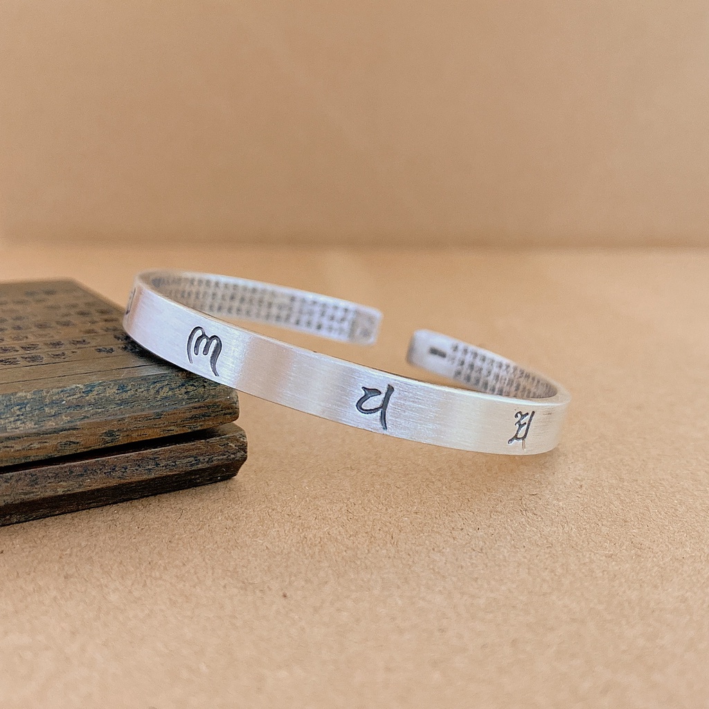 Vòng Tay Khắc Om Mani Padme Hum Tây Tạng