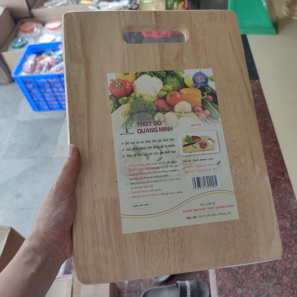 Thớt Gỗ Cao Su Chính Hãng Công Ty Quang Minh, Kích Thước 25x35x18 - Có Sỉ Rẻ