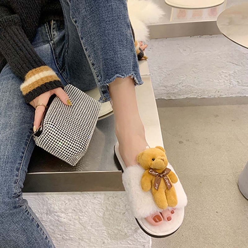 Dép bông đi trong nhà đế bằng quai ngang hở ngón chống trượt đính gấu xinh xắn thời trang thu đông 2022 cho nữ