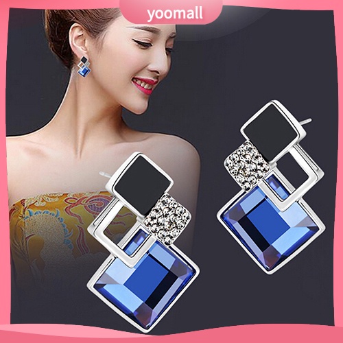 Khuyên tai đính đá phong cách Hàn Quốc thanh lịch dành cho nữ