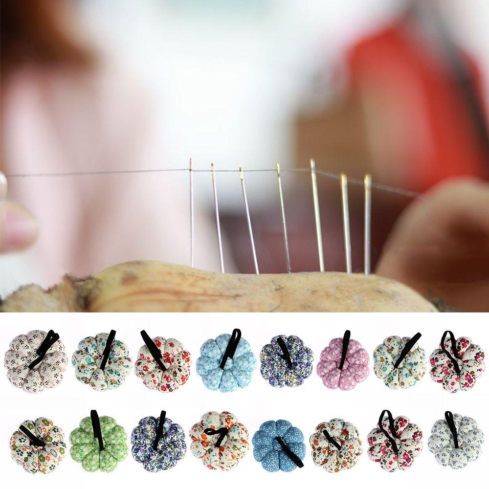 Đệm Cắm Kim Khâu Hình Bí Ngô Dễ Thương
