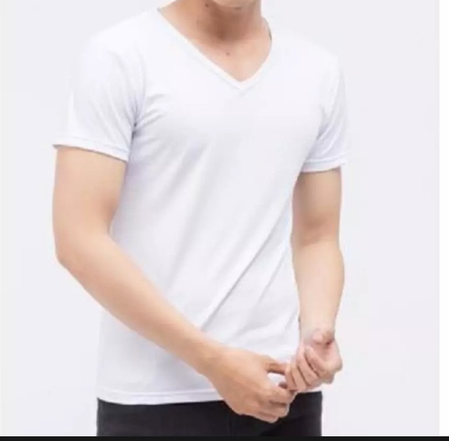 Áo lót thun trắng cổ tim