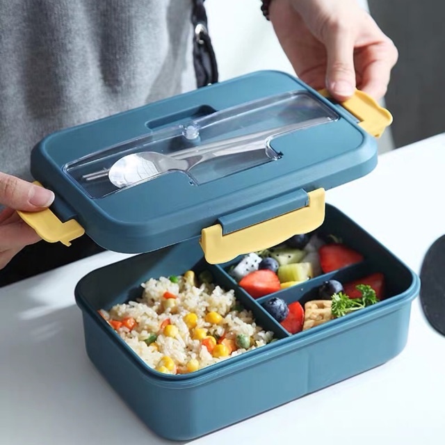 [Có sẵn] Hộp cơm văn phòng 3 ngăn tặng kèm đũa thìa inox tiện dụng ( giao màu ngẫy nhiên)-supersale365