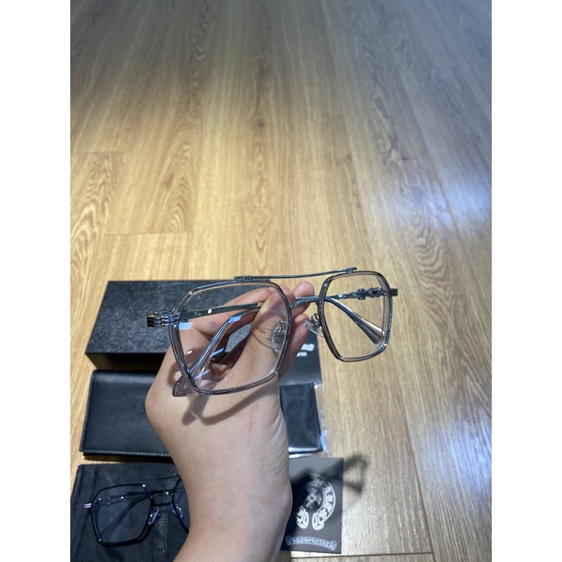 Kính mắt CHROME HEARTS mẫu mới về fullbox phụ kiện đầy đủ giảm giá 50%