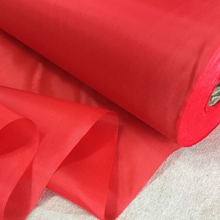 Vải Lụa Polyester Màu Đỏ Dùng Trang Trí Tiệc Cưới